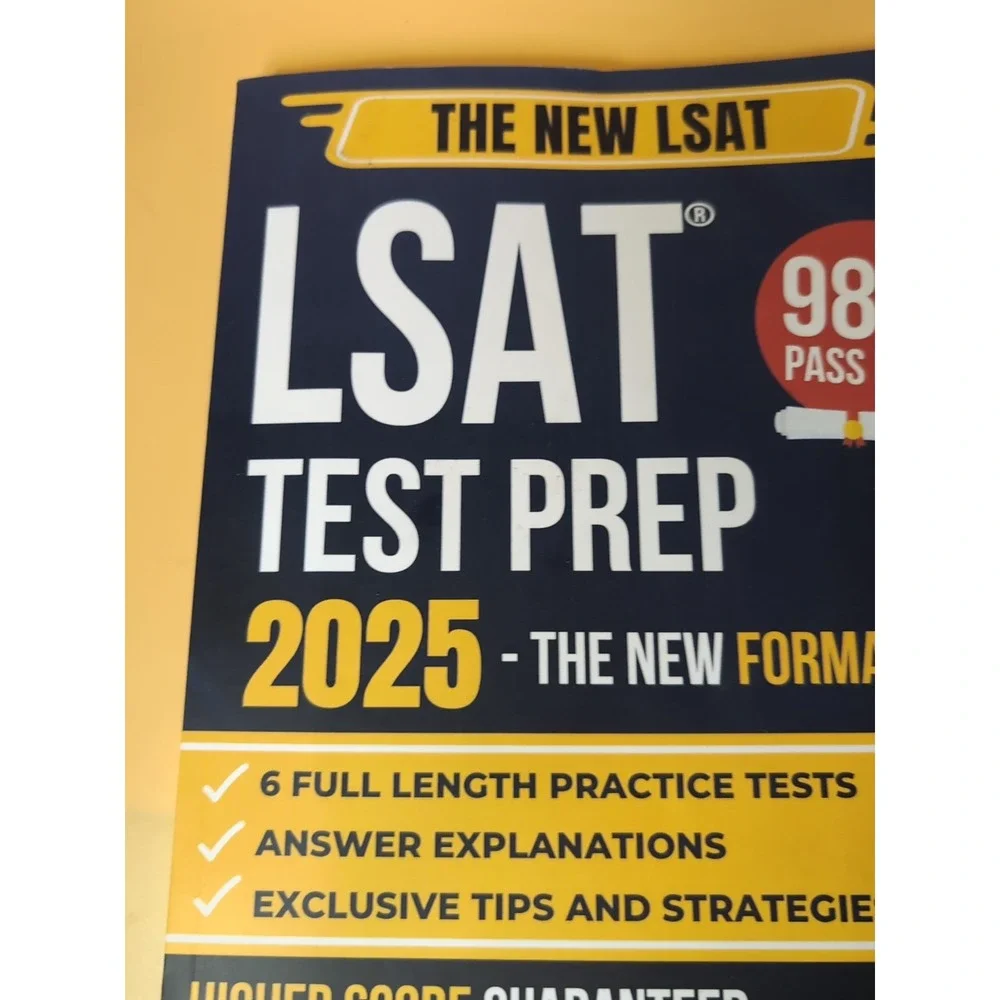 LSAT Test Prep:‎ 2025 The New Format Paperback